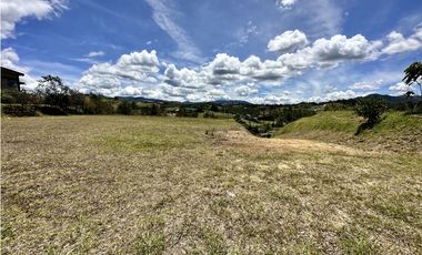 Venta de Lote en El Retiro