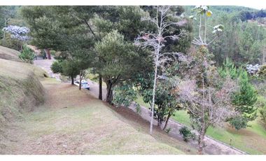 Venta de Lote En El Retiro