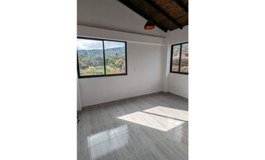 Venta de Casa Campestre en Santa Elena sector vereda el Plan