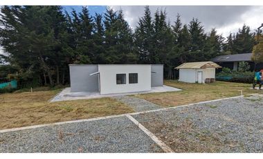 Venta de Casa Campestre en Santa Elena sector vereda el Plan