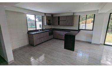 Venta de Casa Campestre en Santa Elena sector vereda el Plan