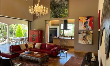 Venta de Casa Campestre en Llanogrande en Rionegro