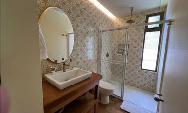 Venta de Casa Campestre en Llanogrande en Rionegro