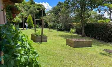 Venta de Casa Campestre en Llanogrande en Rionegro