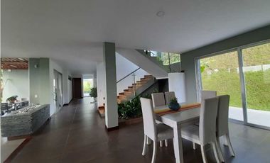 Venta de Casa Campestre el Carmen de Viboral