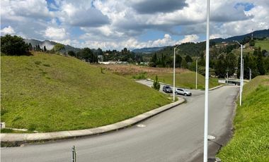 Venta  de Lote Industrial para Bodega en Guarne