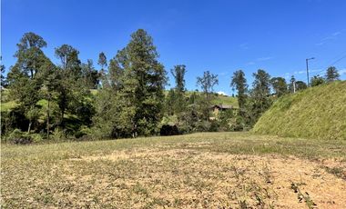 Venta de Lote en el Retiro