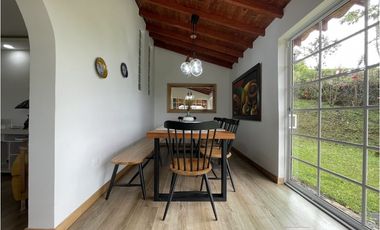 Hermosa finca en la Vía Rionegro - El Carmen