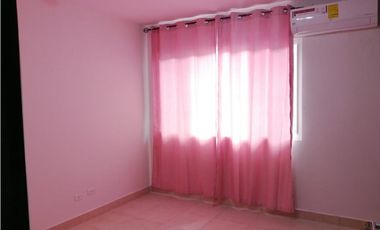 CASA AMPLIA EN BRISAS DEL GOLF VILLAS DEL TIBER 300M2