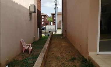 CASA AMPLIA EN BRISAS DEL GOLF VILLAS DEL TIBER 300M2