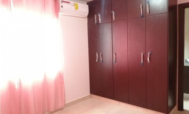 CASA AMPLIA EN BRISAS DEL GOLF VILLAS DEL TIBER 300M2