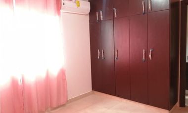 CASA AMPLIA EN BRISAS DEL GOLF VILLAS DEL TIBER 300M2