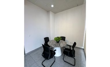 OFICINA AMOBLADA 82M2  A PASOS DE CALLE 50 MTTO INCLUIDO