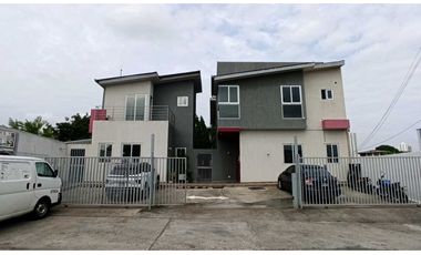 SE VENDEN 3 DUPLEX EN PARQUE LEFEVRE