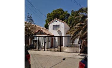 SE VENDE CASA EN VILLA EL ESPAÑOL