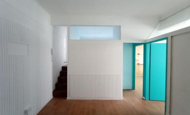 Oficina en Lavalle y Callao Recepción + 3 despachos Baño propio + Office