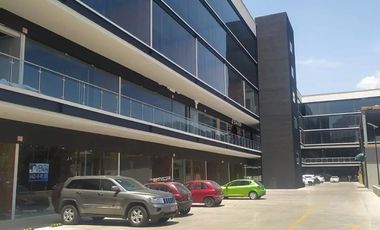 LOCAL COMERCIAL EN VENTA LA RESERVA QUERETARO CLV230809-AE