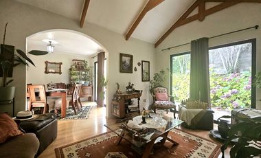 Amplia Casa Mirador Del Valle