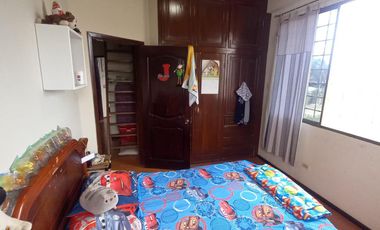 VENTA DE CASA AMPLIA ESQUINERA EN SALINAS SECTOR SOLYMAR (CMC)