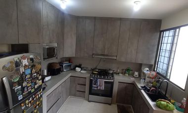 VENTA DE CASA AMPLIA ESQUINERA EN SALINAS SECTOR SOLYMAR (CMC)