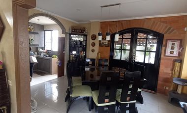 VENTA DE CASA AMPLIA ESQUINERA EN SALINAS SECTOR SOLYMAR (CMC)