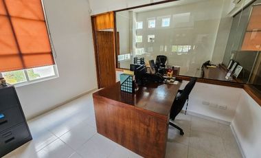 Edificio para Oficinas · Ideal para Corporativo o Call Center · Bonfil