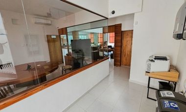 Edificio para Oficinas · Ideal para Corporativo o Call Center · Bonfil