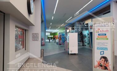 RENTA DE LOCAL COMERCIAL EN PLAZA ESCALA