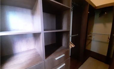 CASA CLAYTON SENDEROS CAMINO DE CRUCES LINEA BLANCA