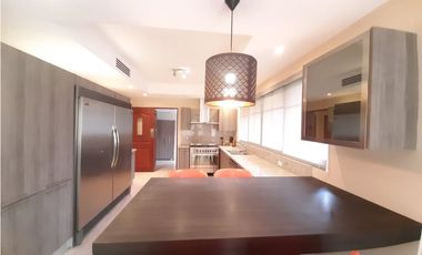 CASA CLAYTON SENDEROS CAMINO DE CRUCES LINEA BLANCA