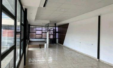 ALQUILER LOCAL COMERCIAL A UN COSTADO DE PRICESMART DE VIA BRASIL