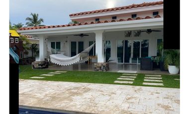 VENTA DE CASA EN VISTAMAR MARINA & GOLF cv