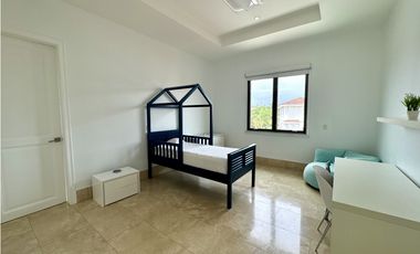 FAIRWAY ESTATES - SANTA MARIA
