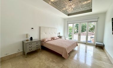 FAIRWAY ESTATES - SANTA MARIA