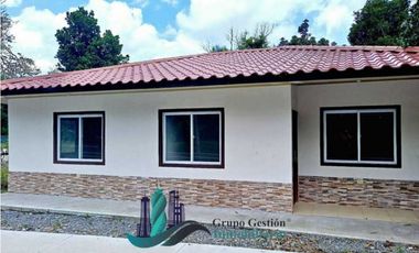 VENDO CASA NUEVA EN LOTE DE 1895M2