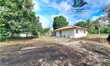 VENDO CASA NUEVA EN LOTE DE 1895M2