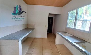 VENDO CASA NUEVA EN LOTE DE 1895M2