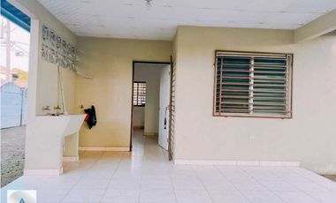 Alquilo linda residencia semi amueblada en Boquerón!