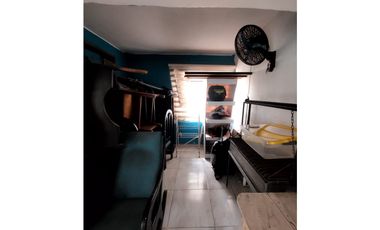 VENTA DE CASA  PARA INVERSIÓN EN MARGEN IZQUIERDA DE MONTERA