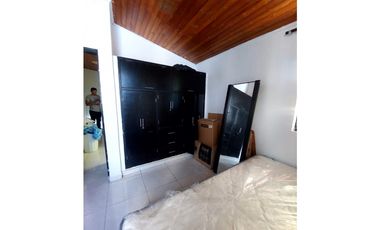 VENTA DE CASA  PARA INVERSIÓN EN MARGEN IZQUIERDA DE MONTERA