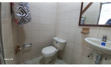 Amplio y bien Ubicado Local Comercial en ARRIENDO  2  Piso