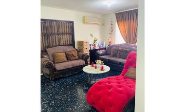 CASA EN VENTA ROBLE SAN NICOLAS DE LOS GARZA