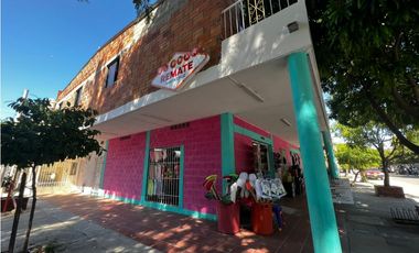 SE VENDE ESQUINA COMERCIAL, SECTOR SANTA CRUZ