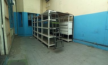 SE ARRIENDA LOCAL COMERCIAL UBICADO  CALLE PORTUGAL