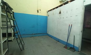 SE ARRIENDA LOCAL COMERCIAL UBICADO  CALLE PORTUGAL