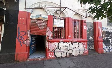 SE ARRIENDA LOCAL COMERCIAL UBICADO  CALLE PORTUGAL