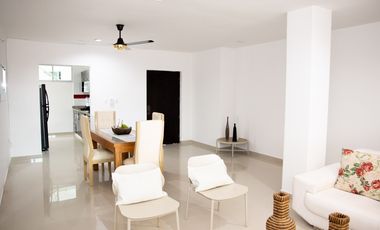 Apartamento amoblado en arriendo