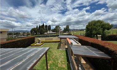 Bajo!  casa campestre unifamiliar en conjunto en venta en cajica. .