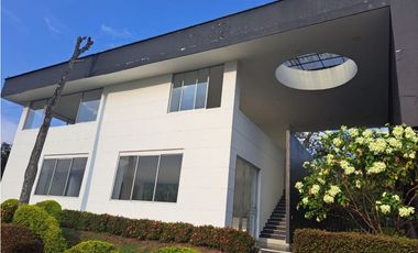 Se vende finca en san Jerónimo parcelación cedro de plata