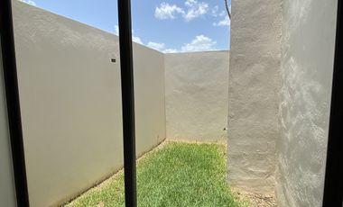 Casa en VENTA Mod. Hito en Cumbres Novonorte en Conkal